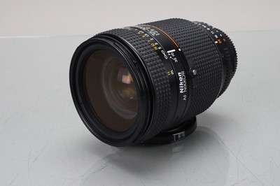 Lot 204 - A Nikon AF Nikkor 35-70mm f/2.8D Lens