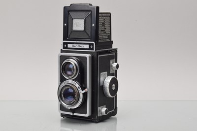 Lot 333 - A Zeiss Ikon Ikoflex Ia TLR Camera