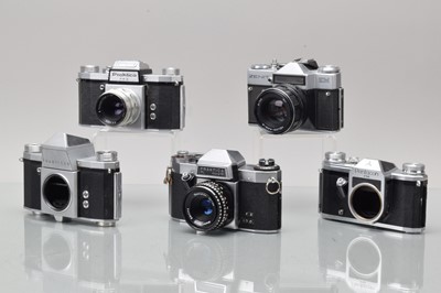 Lot 346 - A Group of Eastern Bloc Cameras