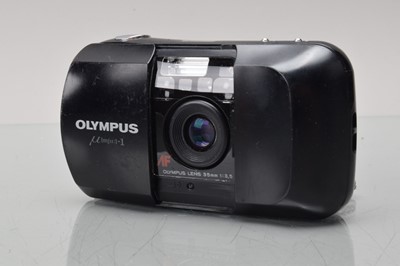 Lot 377 - An Olympus mju-I Compact camera