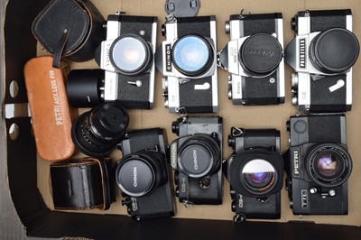 Lot 412 - A Tray of SLR Cameras
