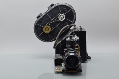 Lot 429 - An Andre Debrie Model F 35mm High Speed Camera body