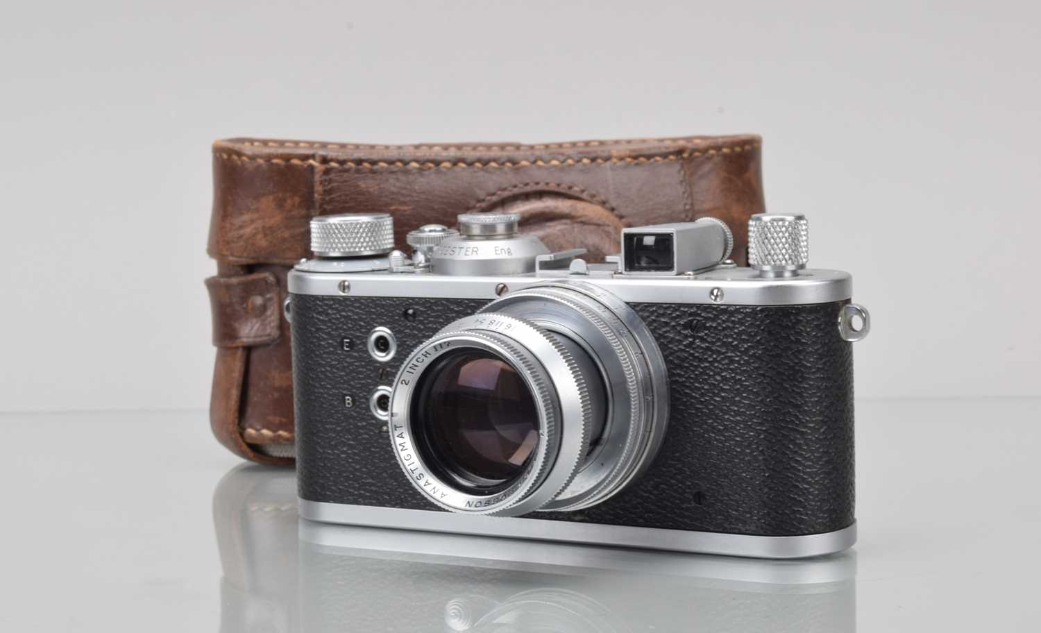 Lot 463 - A Reid & Sigrist Reid I Military Camera