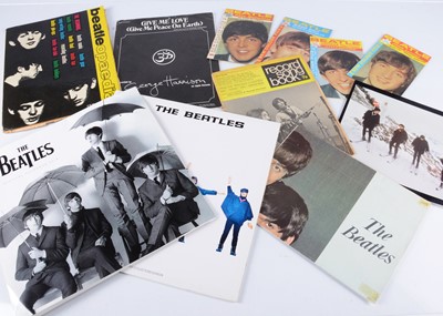 Lot 366 - Beatles Memorabilia