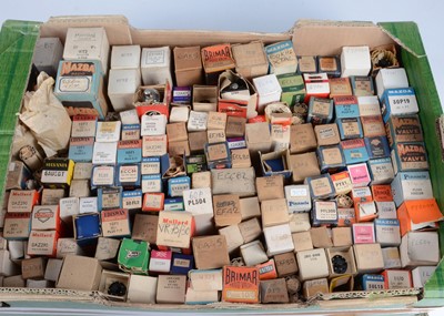 Lot 479 - Ediswan / Mullard / Mazda Valves