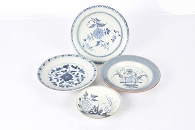 Lot 11 - A group of four Blue and White Dishes from the Tek Sing Shipwreck