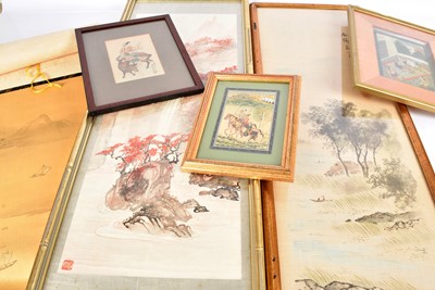 Lot 62 - A selection of Chinese Artworks