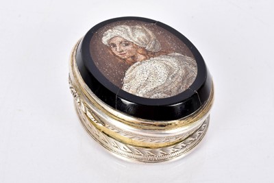Lot 122 - A Victorian Silver and Micro-Mosaic Trinket Box