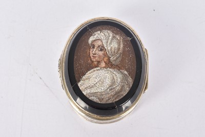 Lot 122 - A Victorian Silver and Micro-Mosaic Trinket Box