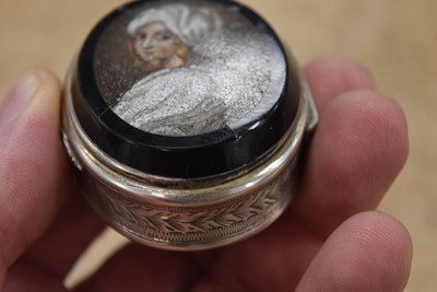 Lot 122 - A Victorian Silver and Micro-Mosaic Trinket Box