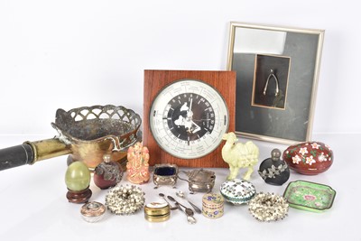 Lot 167 - An assortment of various Decorative Items