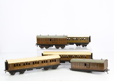 Lot 355 - Modified Bassett-Lowke 0 Gauge LNER Coaching Stock