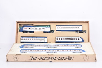 Lot 423 - Paya 0 Gauge 4-Car silver and blue Diesel Multiple Unit