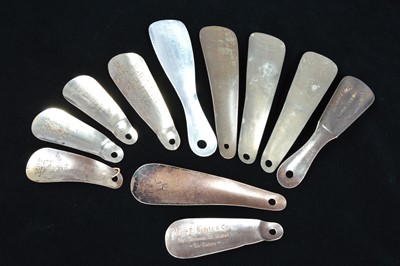 Lot 463 - A collection of eleven steel shoehorns