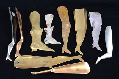 Lot 465 - A collection of ten steel and brass boot terminal shoe horns
