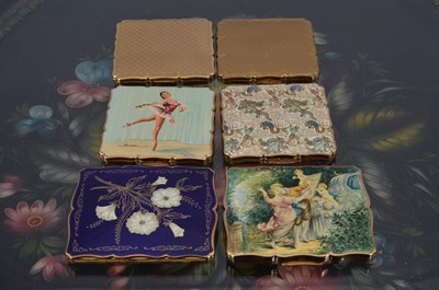 Lot 544 - Four 1970s Stratton gilt metal shaped square compacts