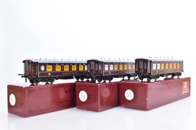 Lot 467 - ACE Trains 0 Gauge C/27PM Metropolitan Maroon Pullman Coaches