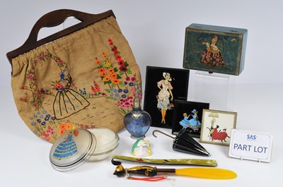 Lot 680 - A vintage hand embroidered linen handbag