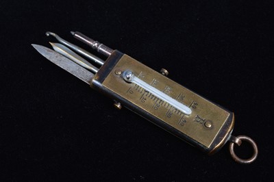 Lot 715 - A Victorian/Edwardian Chatelaine Combination Necessaire/Etui