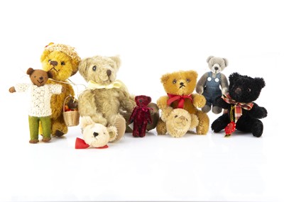 Lot 80 - Seven small manufactured Teddy Bears