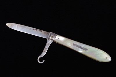 Lot 743 - A Victorian Hallmarked Silver Folding Pocket Knife/Button Hook