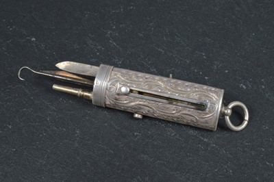 Lot 798 - A Victorian Silver Etui