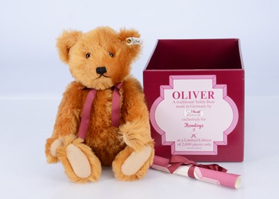 Lot 8 - A Steiff limited edition Oliver teddy bear