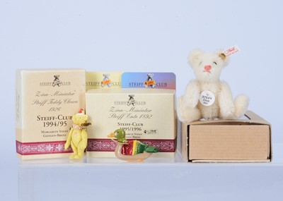 Lot 10 - Three Steiff Club Miniatures