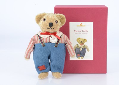 Lot 34 - Teddy Bears of Witney Old Favourites limited edition replica Master Teddy