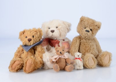 Lot 49 - Five Collectors/artist teddy bears