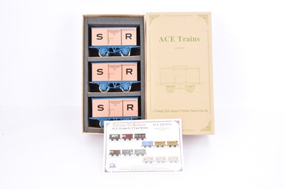 Lot 503 - ACE Trains 0 Gauge SR pink three Van Set 13