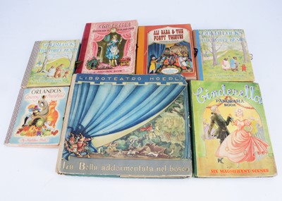 Lot 202 - Six vintage pop-up/peepshow carousel books