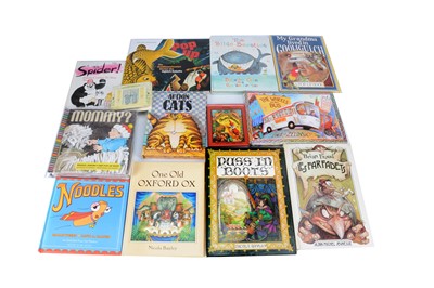 Lot 208 - Recent pop-up books