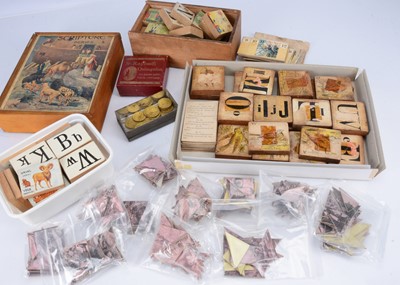 Lot 221 - Various puzzles