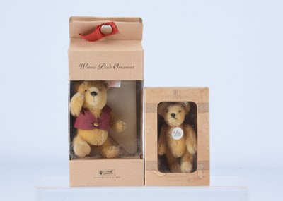 Lot 257 - A Steiff limited edition Pooh Bear ornament