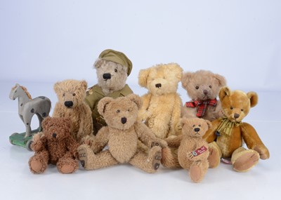 Lot 280 - Eight collectors teddy bears