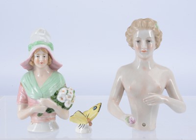 Lot 297 - A large pin cushion or half doll