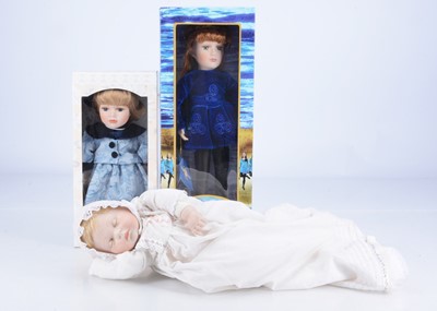Lot 319 - Three recent porcelain dolls