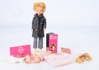 Lot 334 - A Pedigree 1965 2nd Edition Sindy doll