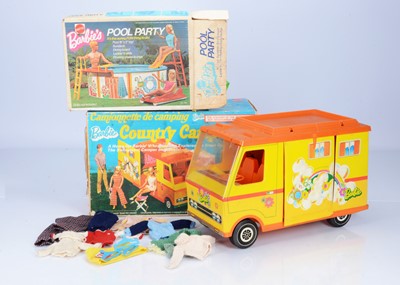 Lot 339 - A Mattel Barbie Country Camper