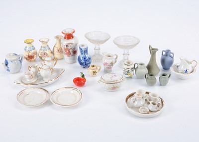 Lot 378 - Dolls' house porcelain and glass