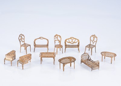 Lot 390 - French cast-metal Penny Toy dolls' house furniture