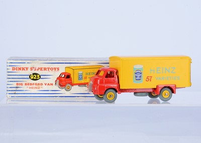 Lot 24 - A Dinky Supertoys 923 Big Bedford 'Heinz' Van