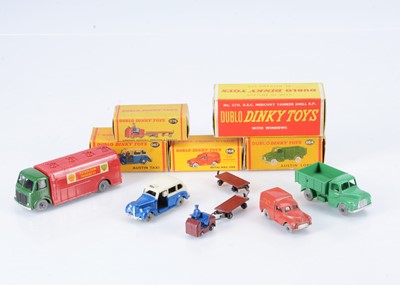 Lot 38 - Dublo Dinky Toys