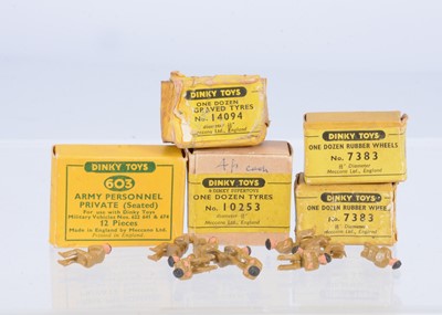 Lot 84 - Dinky Toys 603 Army Personnel Private (Seated)