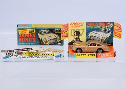 Lot 94 - A Corgi Toys 261 James Bond's Aston Martin D.B.5