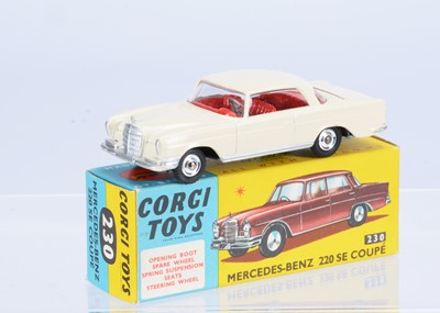 Lot 162 - A Corgi Toys 230 Mercedes-Benz 220 SE Coupe