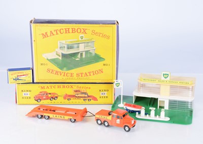 Lot 177 - Matchbox Diecast & Toys
