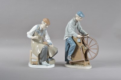 Lot 75 - Two Lladro porcelain figurines