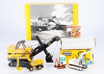Lot 286 - Conrad & NZG Excavator Models